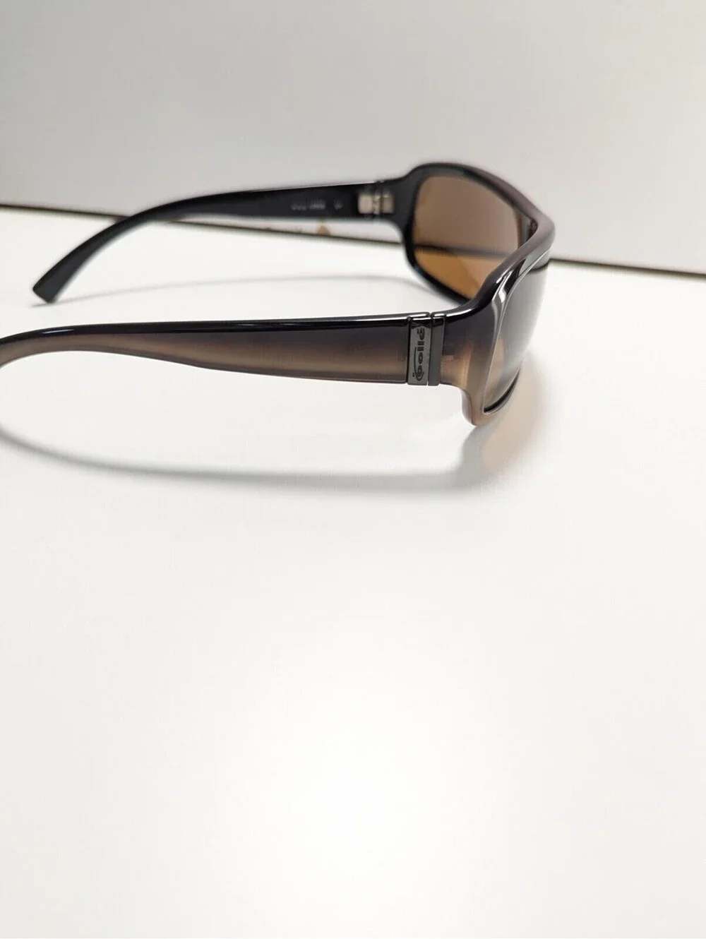 Bolle Whip 10966 Polarized Sunglasses Chunky Brown Eyewear Square Classic Style